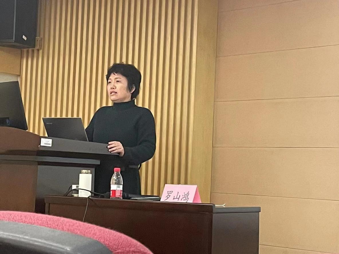 33ee635e48f258368801af3fab4086c