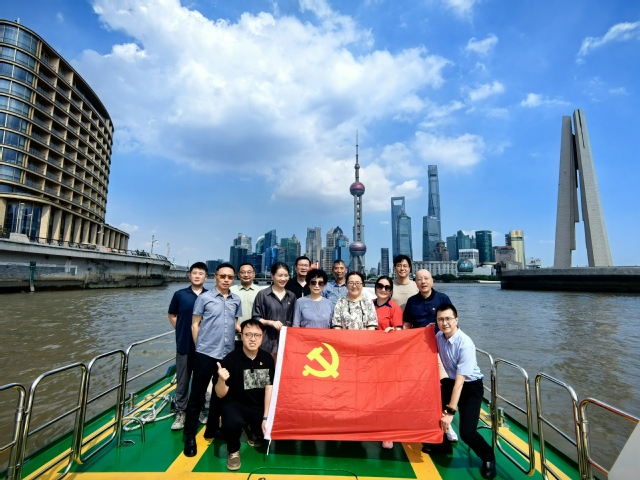 afd008cacdb02e4635bced95e6113a1